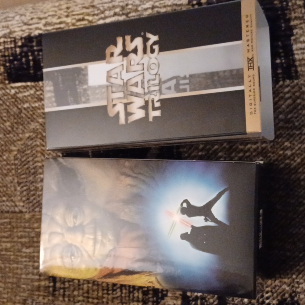 Star Wars Trilogy - VHS Box Set - Picture 3 of 14